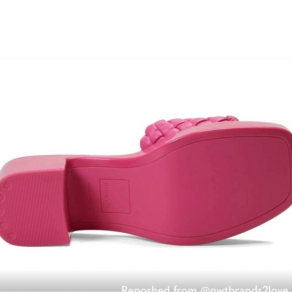 NEW DOLCE VITA goldy braided sandal in fuschia. Sold out everywhere! Sturdy - Picture 4 of 6